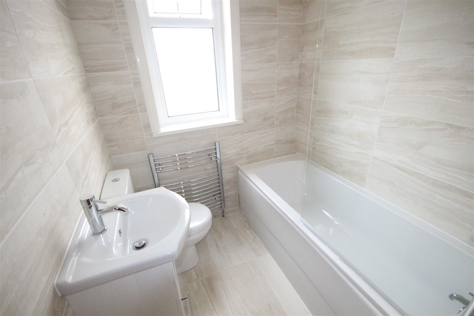 2 bedroom terraced house For Sale in Barnoldswick - IMG_8328.jpg